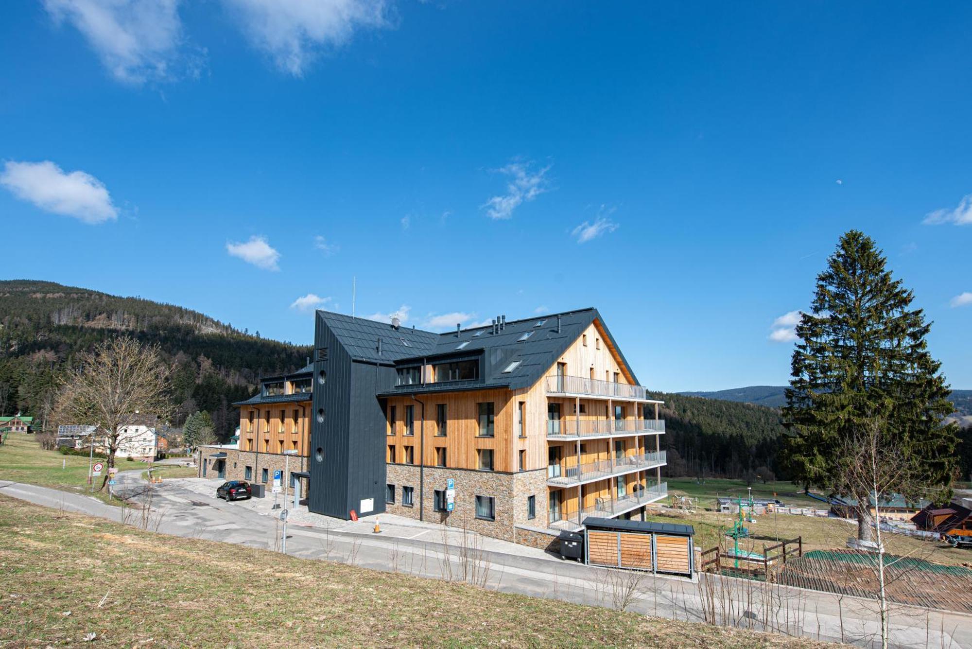 Ski&Bike Horsky Apartman 502 ยันสแก ลาสเนีย ภายนอก รูปภาพ